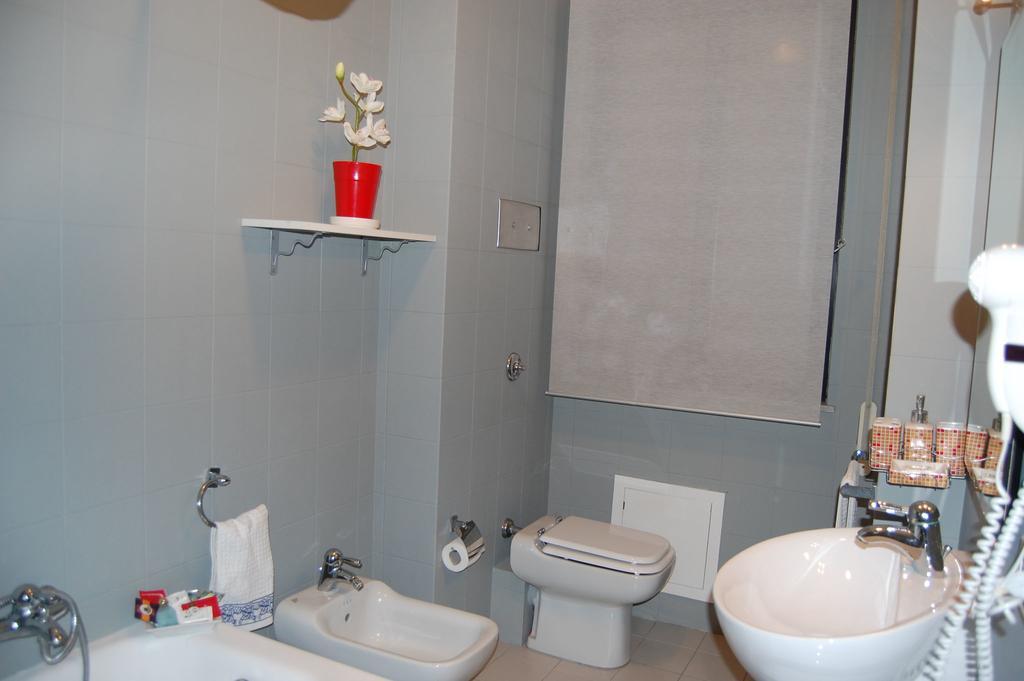 B&B Strasburgo ปาแลร์โม ภายนอก รูปภาพ